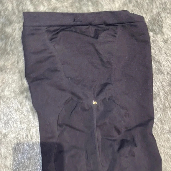 Vintage SCULPTING HIGHWAISTED TUMMY THIGH CONTROL - Picture 4 of 10